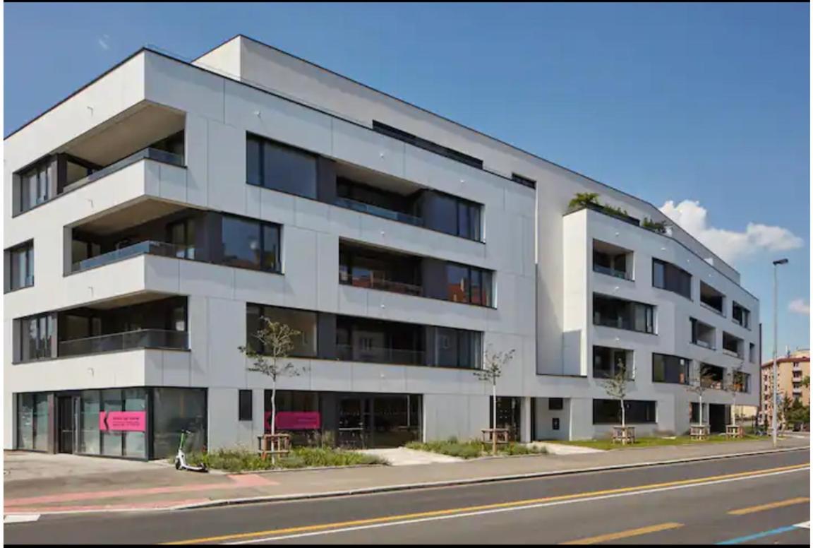 Apartmantplus01 Praha Bagian luar foto