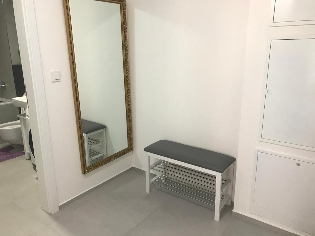 Apartmantplus01 Praha Bagian luar foto
