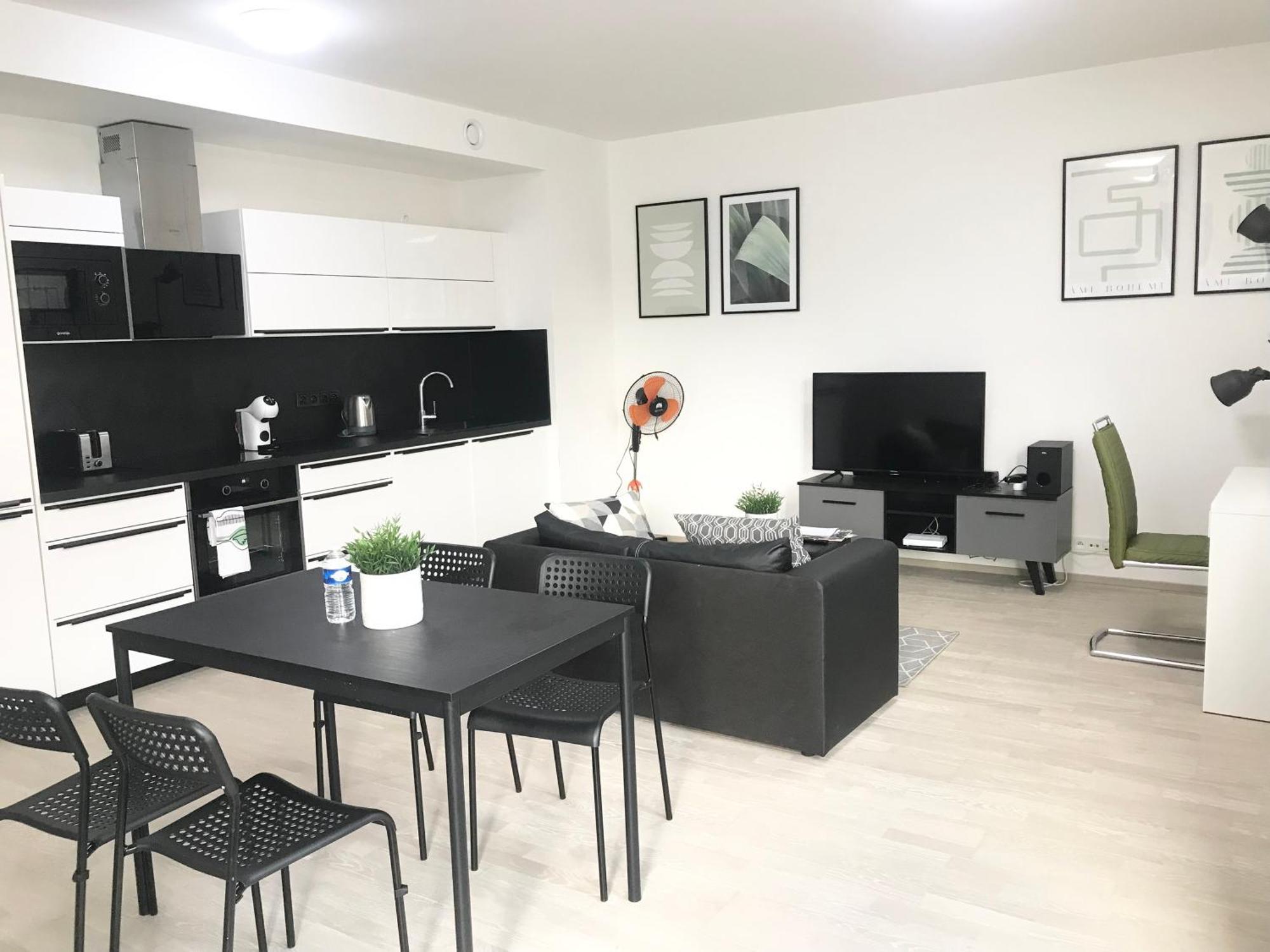 Apartmantplus01 Praha Bagian luar foto